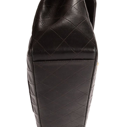 Chanel Maxi Jumbo Vintage Single Flap Black Smooth Scuff Zar A