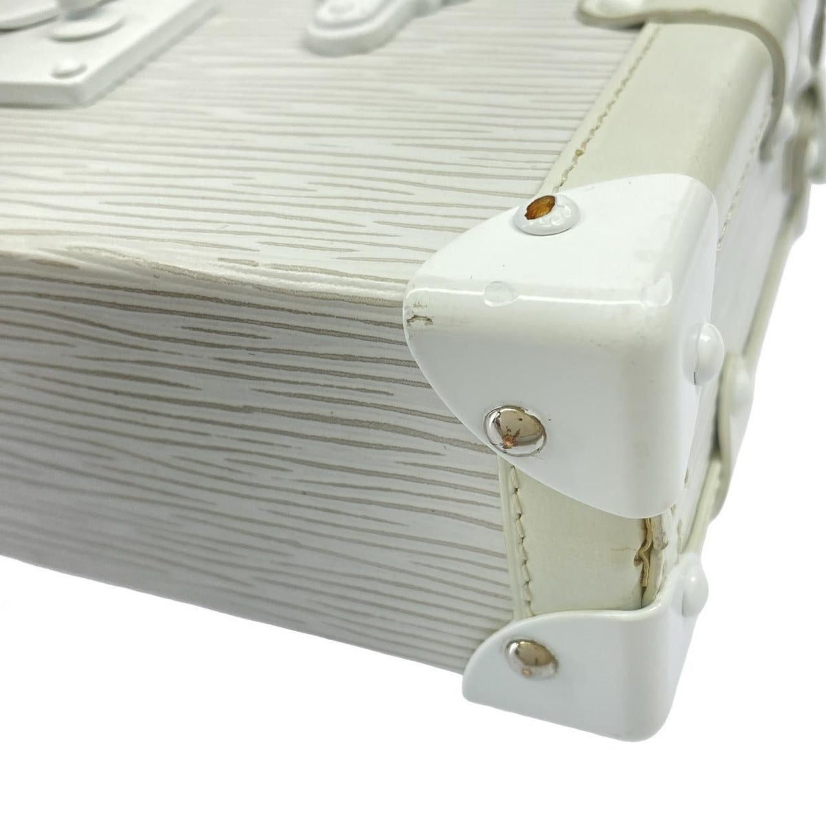 Louis Vuitton Epi Petite Malle Shoulder Bag — view 3