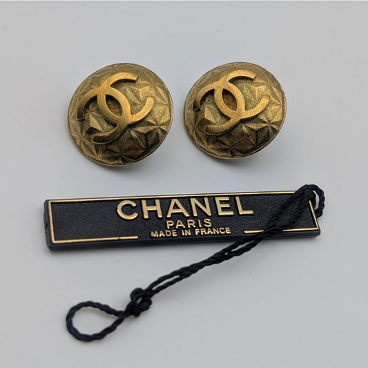 Chanel Earrings CC Logo Round Gold Vintage