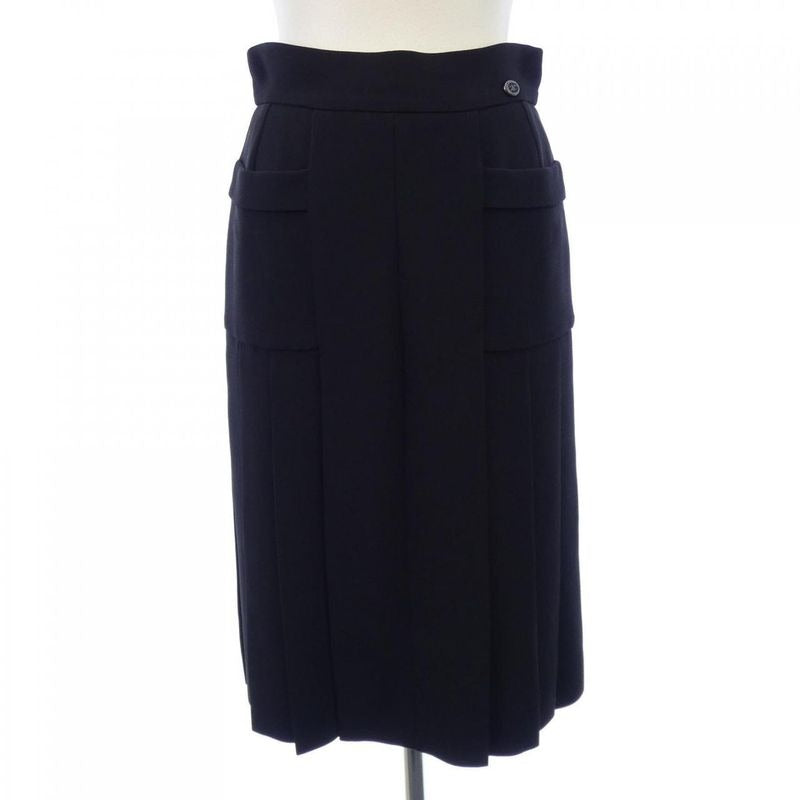 Chanel Size 36 Black Skirt