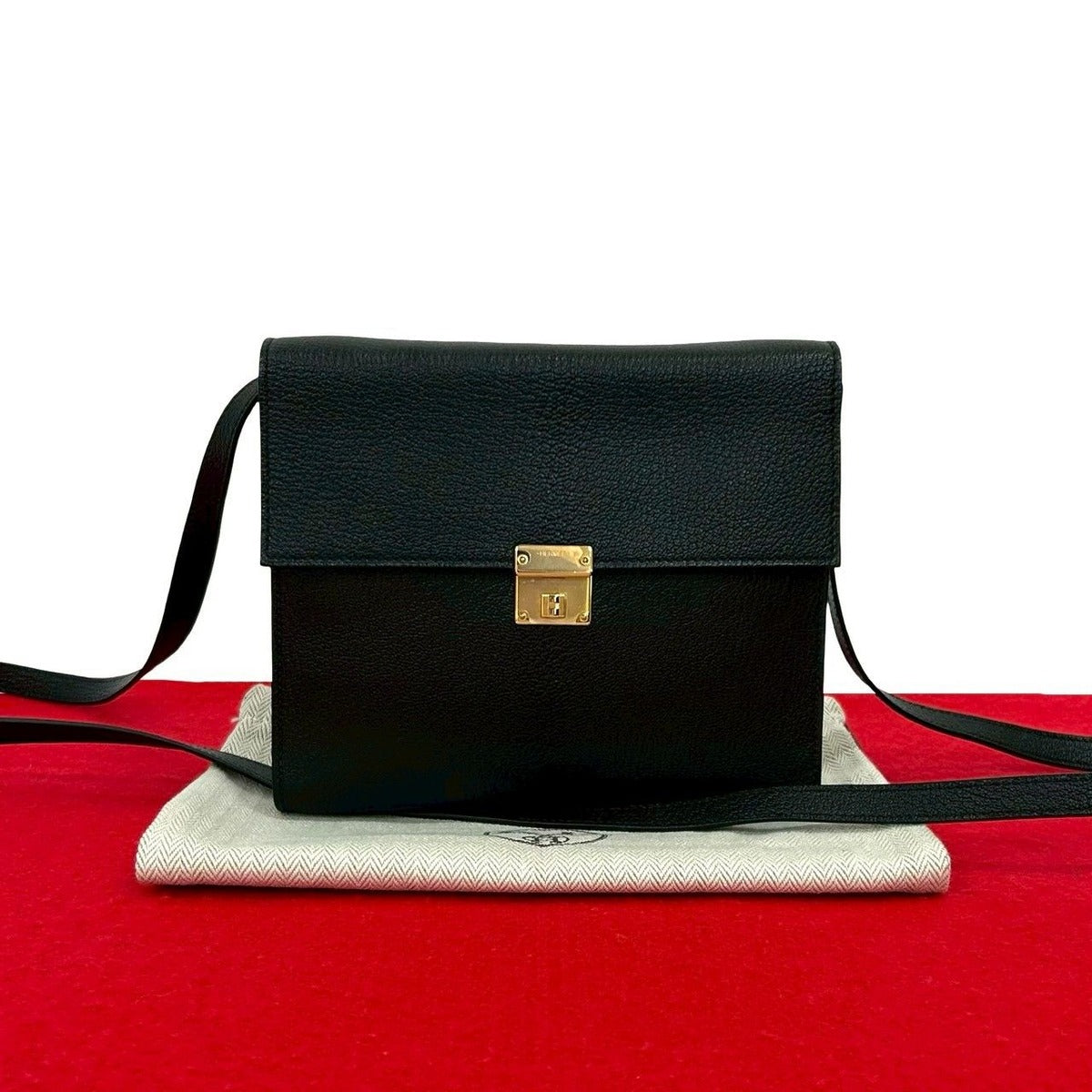 Hermes Click 16 Logo Chevre Shoulder Bag