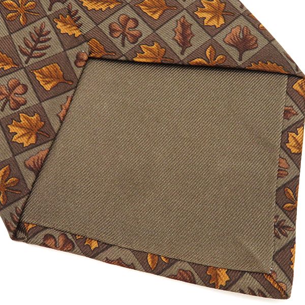 Hermes Necktie with Dead Leaves 9cm (3.54in) Silk Brown Leaves Fallen Leaves
