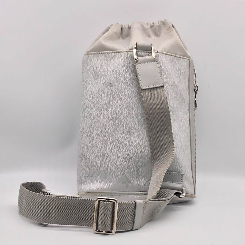 Louis Vuitton Monogram Logo Story Chokes Sling Bag Price Negotiation Welcome