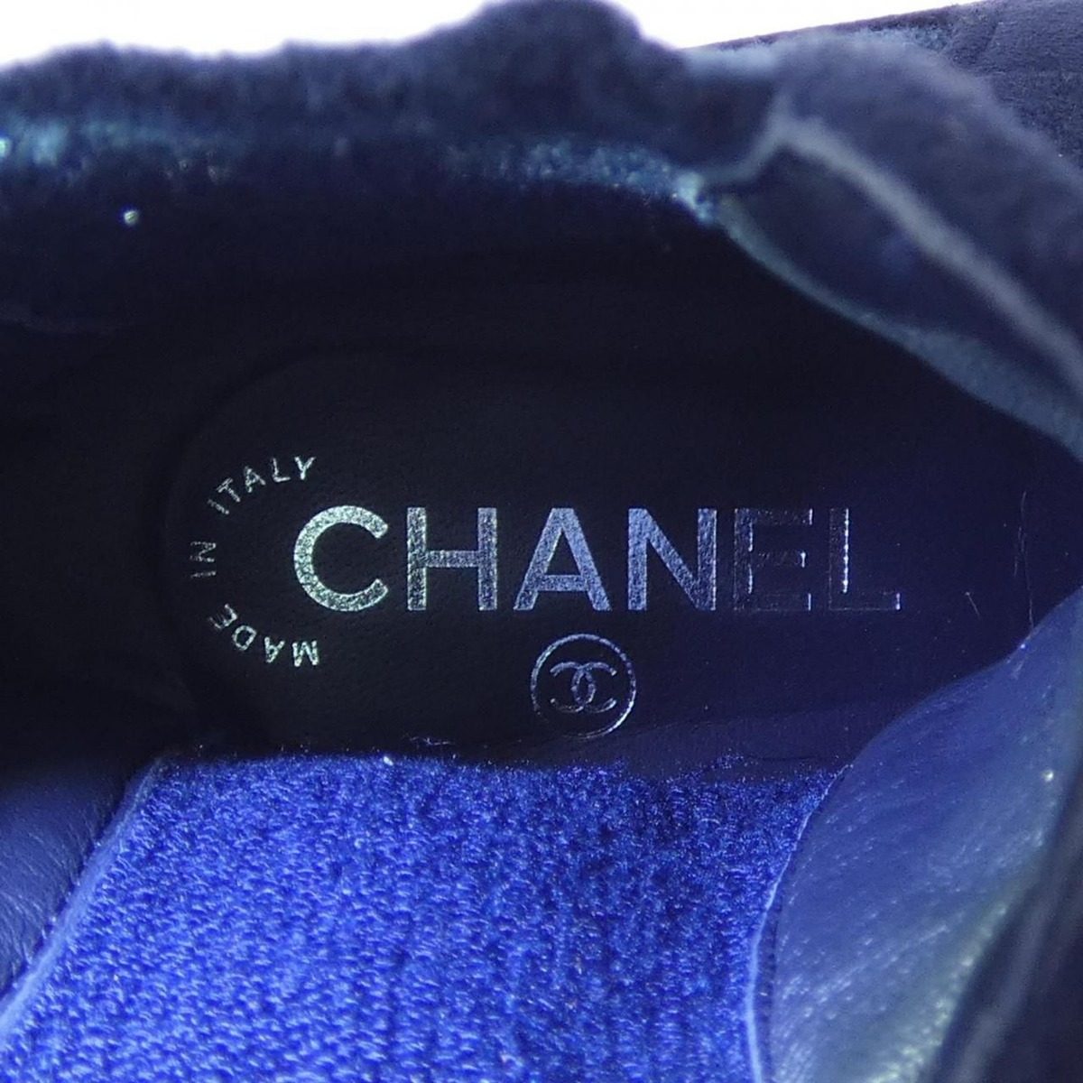 Chanel Short Boots Quilted — view 6