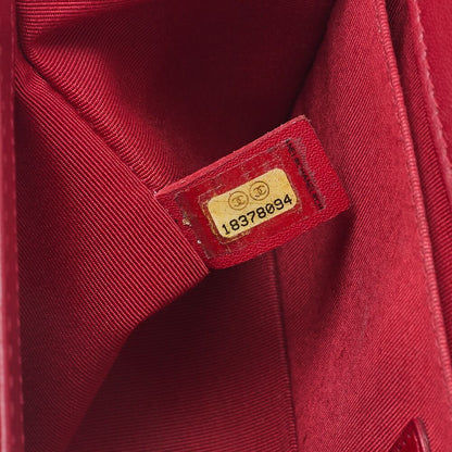 Chanel Boy Chanel Matelasse Chain Shoulder Lambskin Black And Red (silver