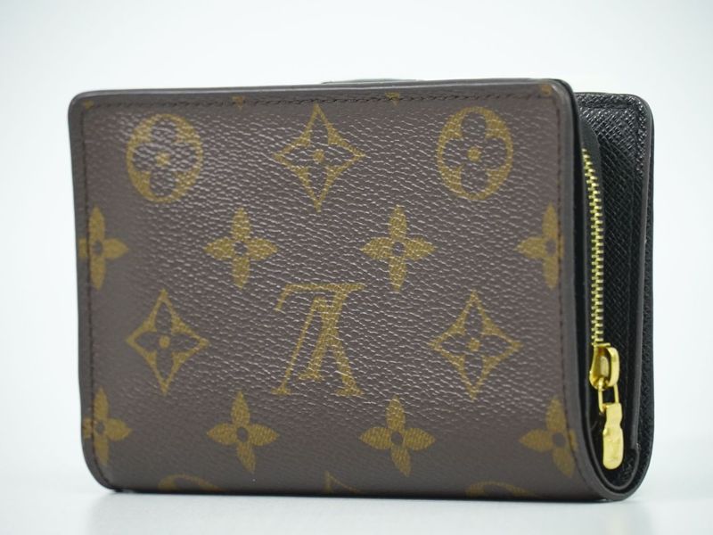Authentic Louis Vuitton LV Portefeuille Juliette Monogram Giant Reverse Fold