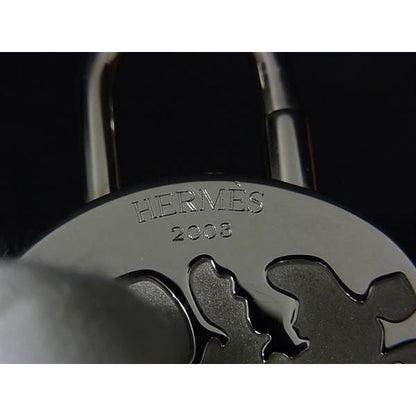 Hermes Annee Mediterranee Mediterranean 2003 Limited Edition Cadenas Pendant — view 3