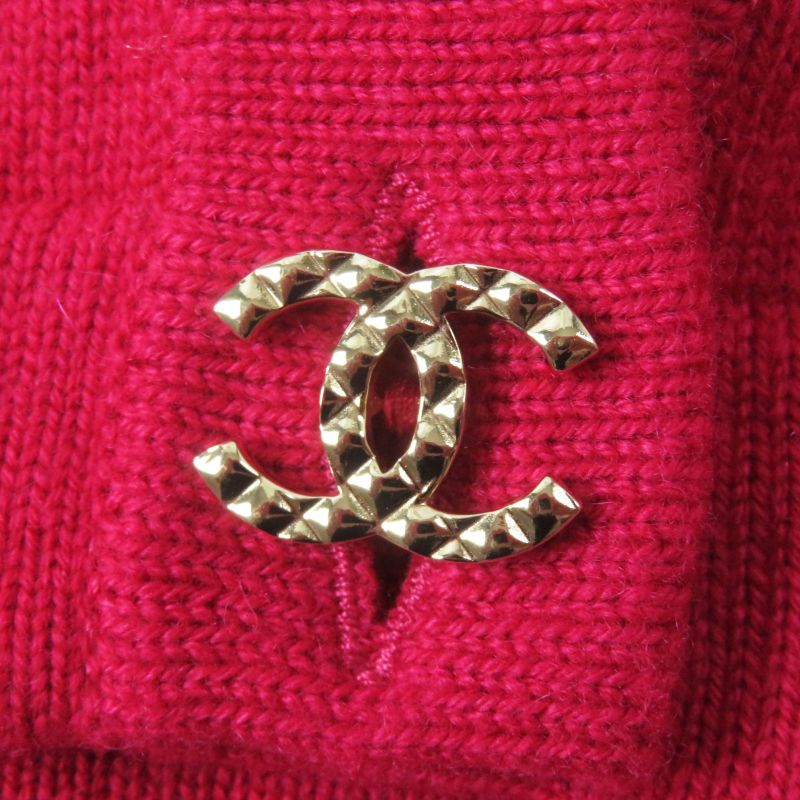 CHANEL 22AW P73483 100% Cashmere Lucky Charm Cropped Length Knit Cardigan