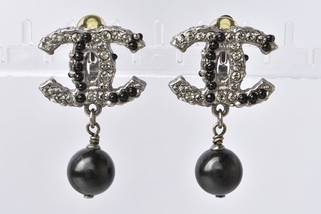 Chanel Earrings Accessories Rhinestone Pearl Gunmetal Black