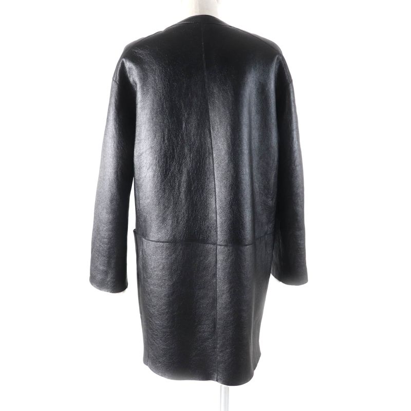 Louis Vuitton Sheepskin Reversible Belt Design Collarless Mouton Coat Black/whit