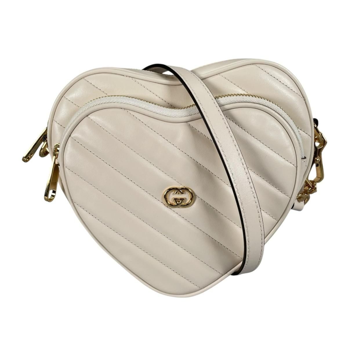 Gucci Heart Chain Shoulder Bag Interlocking White