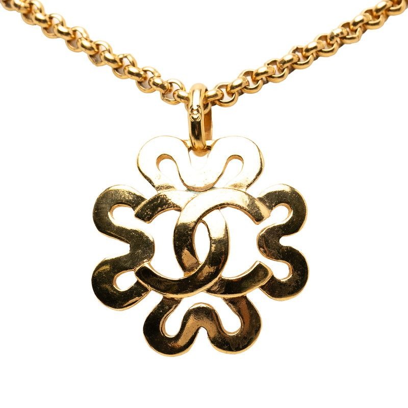 Chanel CC Logo Vintage Gold Plated