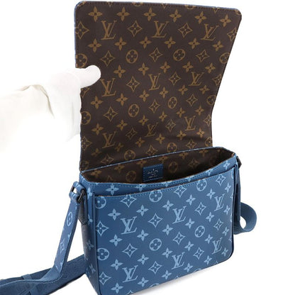 Louis Vuitton Monogram District PM NV3 Shoulder Bag Blue M23785 RFID 90298081