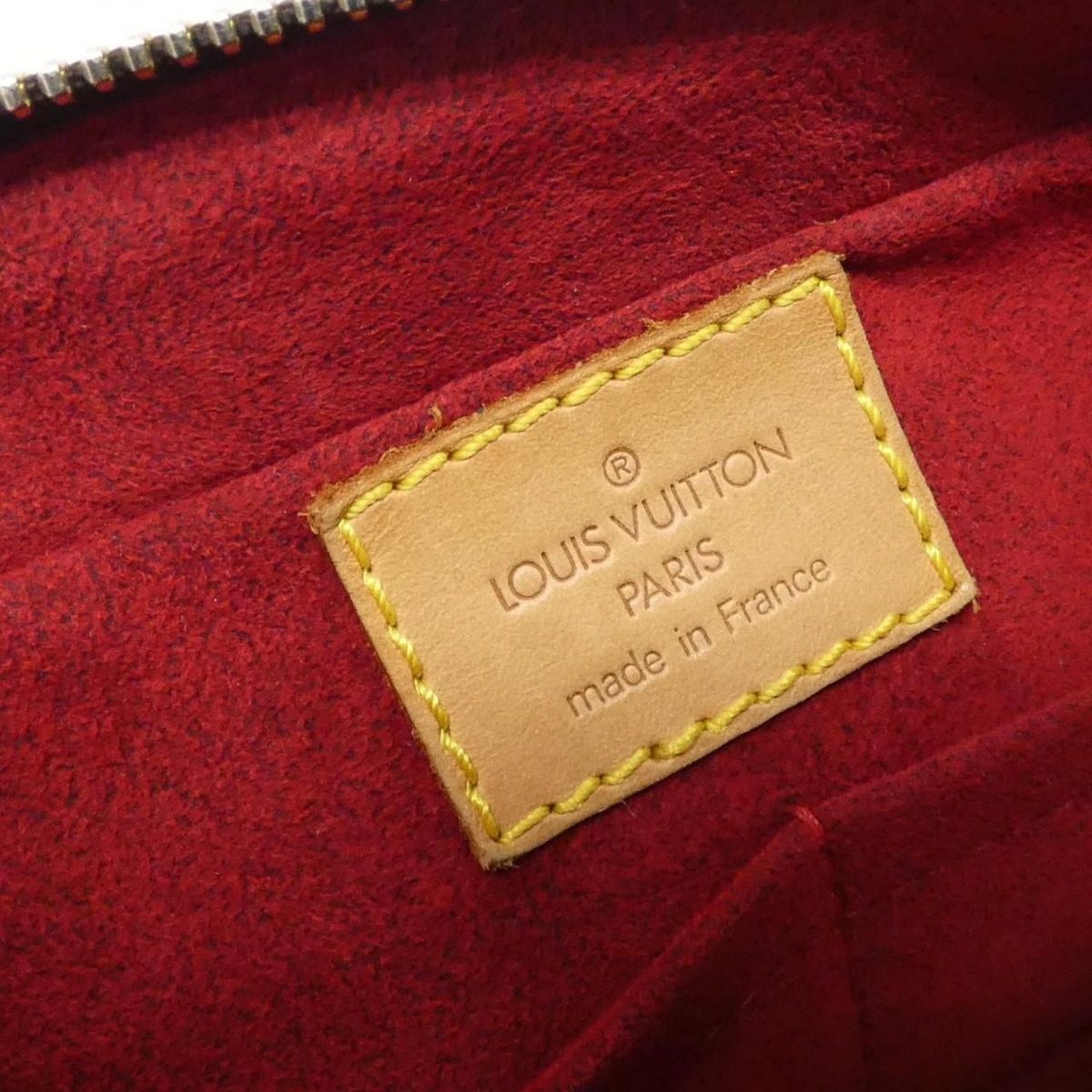 Louis Vuitton Monogram Viva-Cite MM Shoulder Bag — view 8