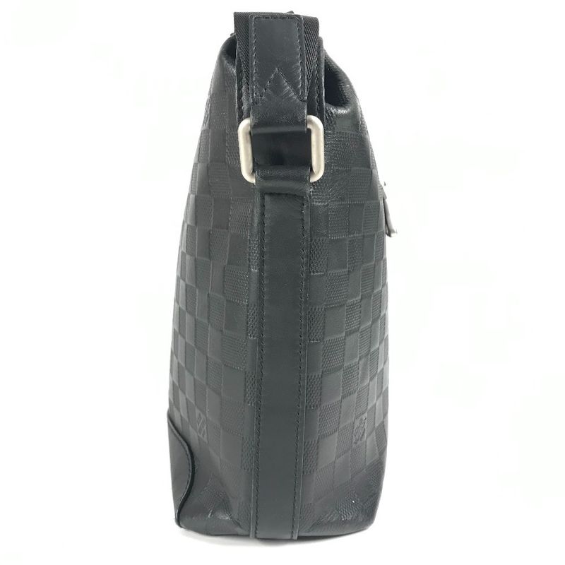 Louis Vuitton Shoulder Bag Discovery Messenger MM N42417 Damier Infini Leather