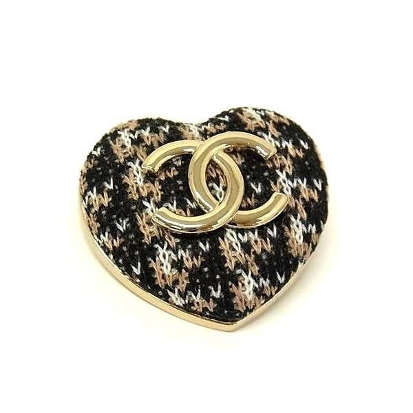 Chanel B22K Coco Mark Tweed Heart Pin Brooch Badge Accessories