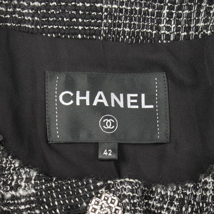 Chanel Collarless Jacket CC Logo Button Tweed Wool — view 3