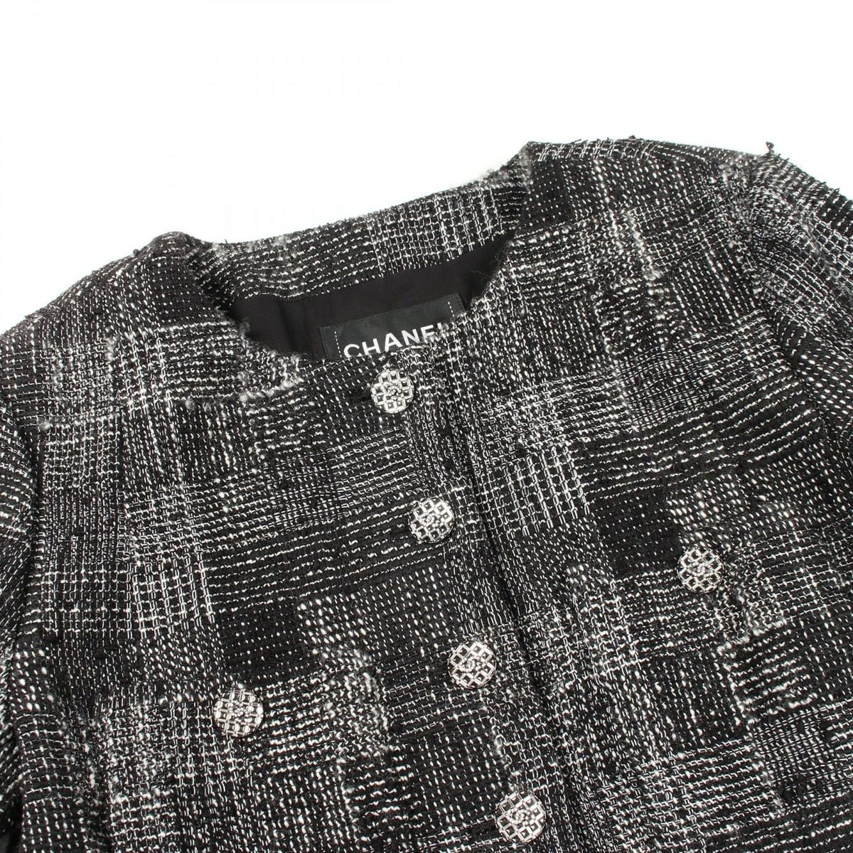 Chanel Collarless Jacket CC Logo Button Tweed Wool — view 9