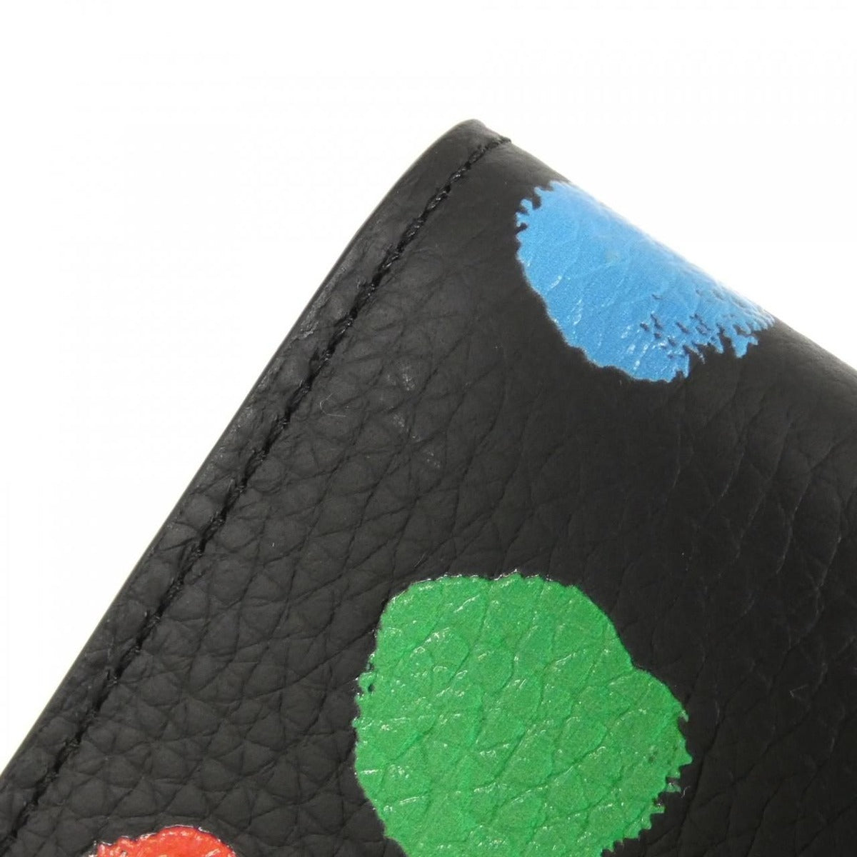 Louis Vuitton Taurillon Portefeuille Capucines Compact Wallet — view 4