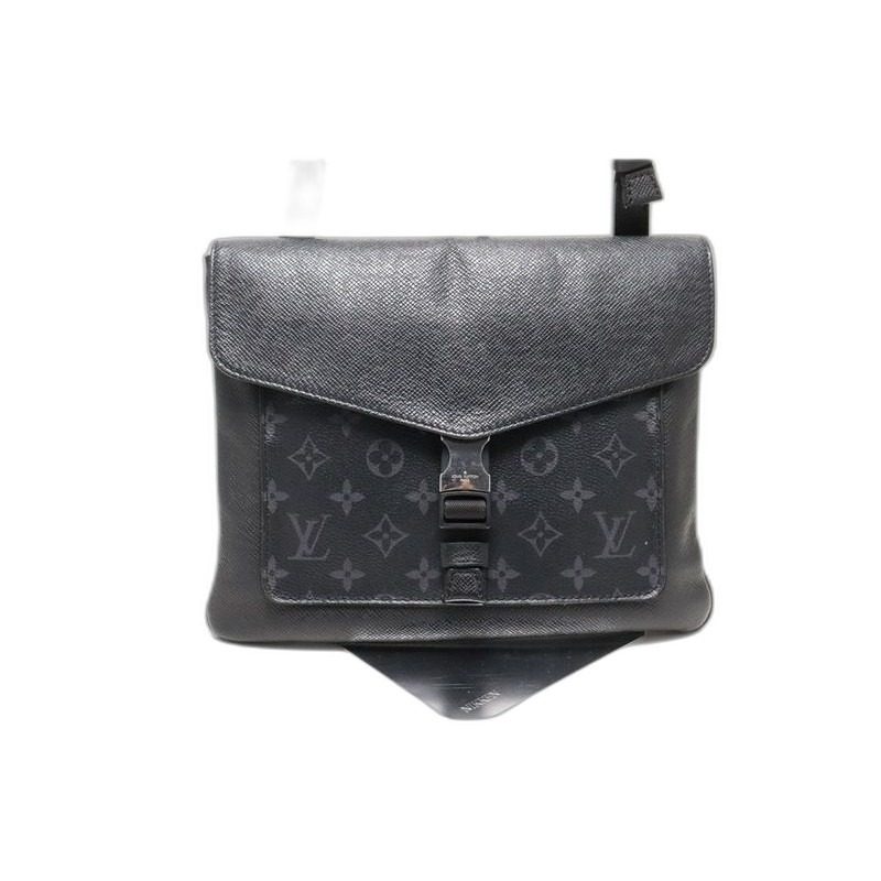 Louis Vuitton Taigarama Flap Messenger Leather Shoulder Bag