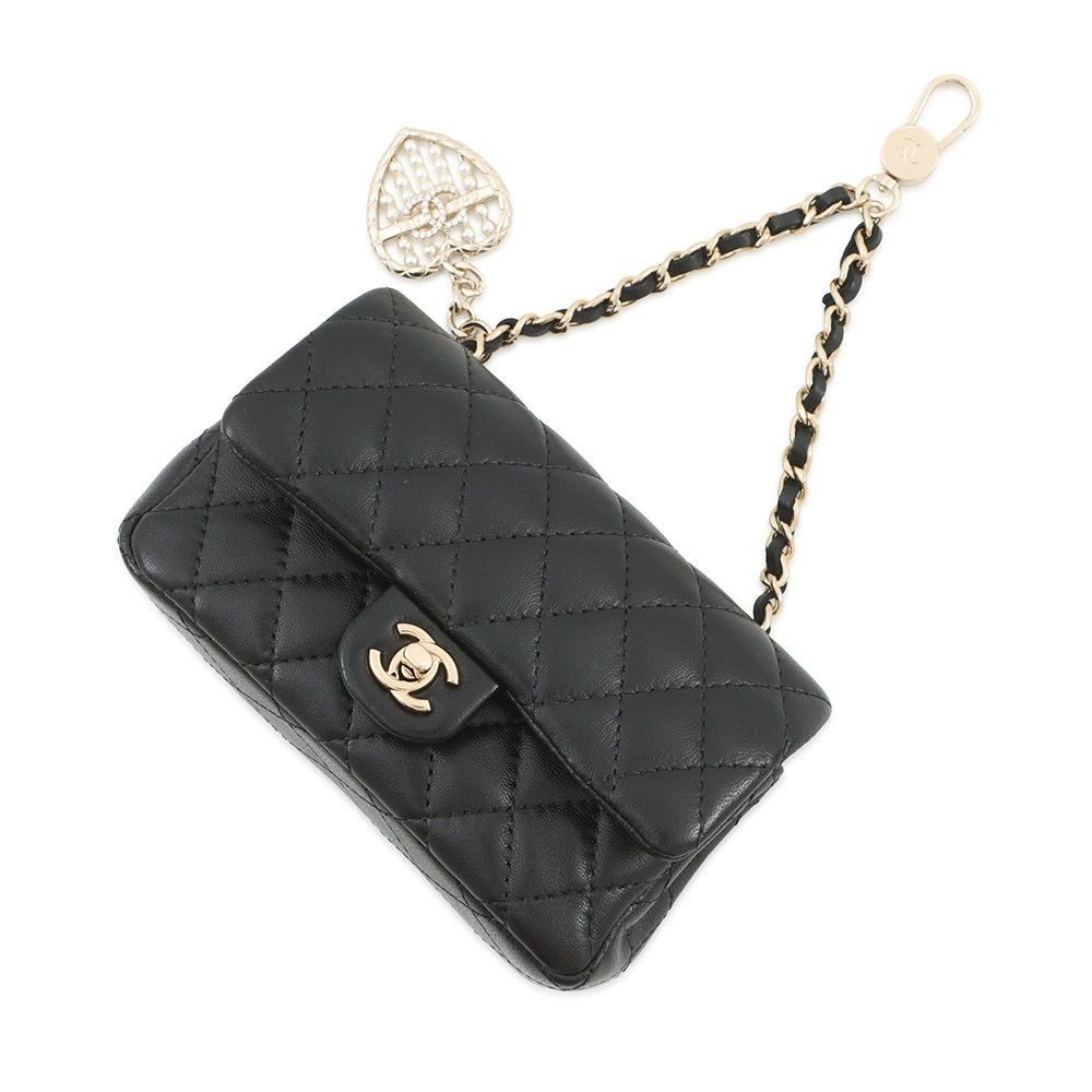 Chanel Charm CC Logo Quilted Mini Bag Lambskin Mini Pouch Case Black