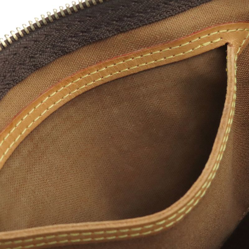 Louis Vuitton Handbag Speedy 30 Monogram Canvas Monogram Gold Hardware Brown