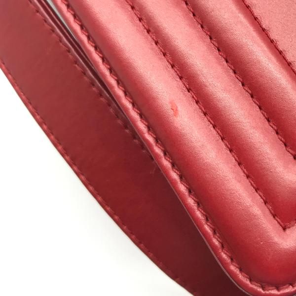 Chanel Leather Chain Shoulder Bag Red