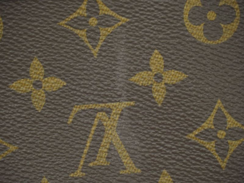 Authentic Louis Vuitton LV Portefeuille Clemence Monogram Long Wallet Brown