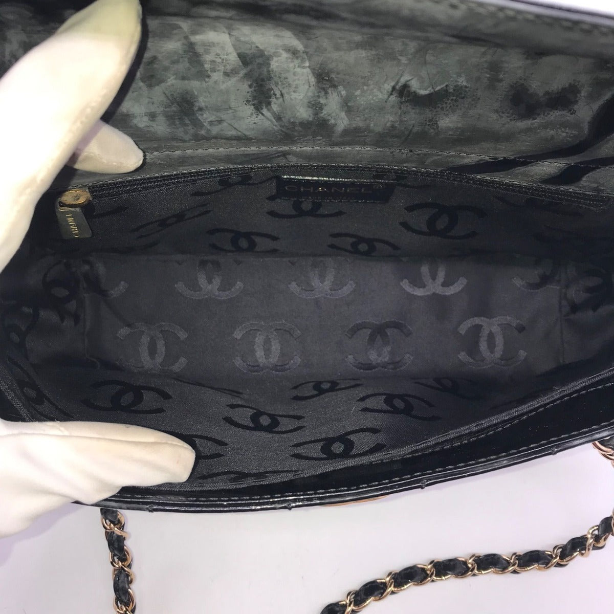 Chanel Enamel Chocolate Chain Shoulder Bag Price Negotiation Welcome — view 5