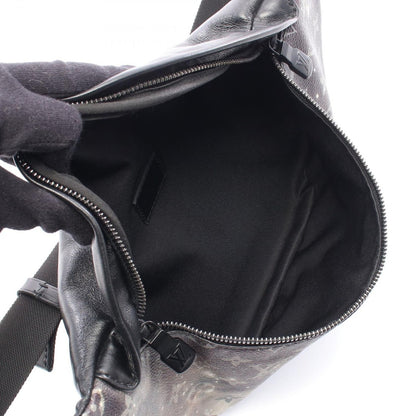 Louis Vuitton Waist Bag Discovery Canvas Black Multicolor — view 3