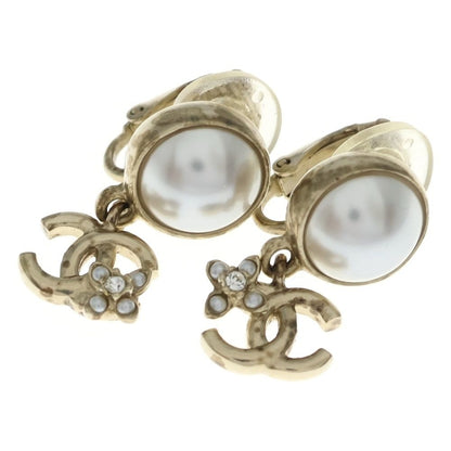 Chanel CC Logo Pearl Flower Motif Earrings White Gold