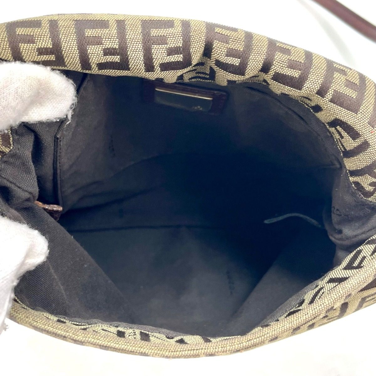Fendi Shoulder Bag Zucca Pochette Smartphone Travel — view 11