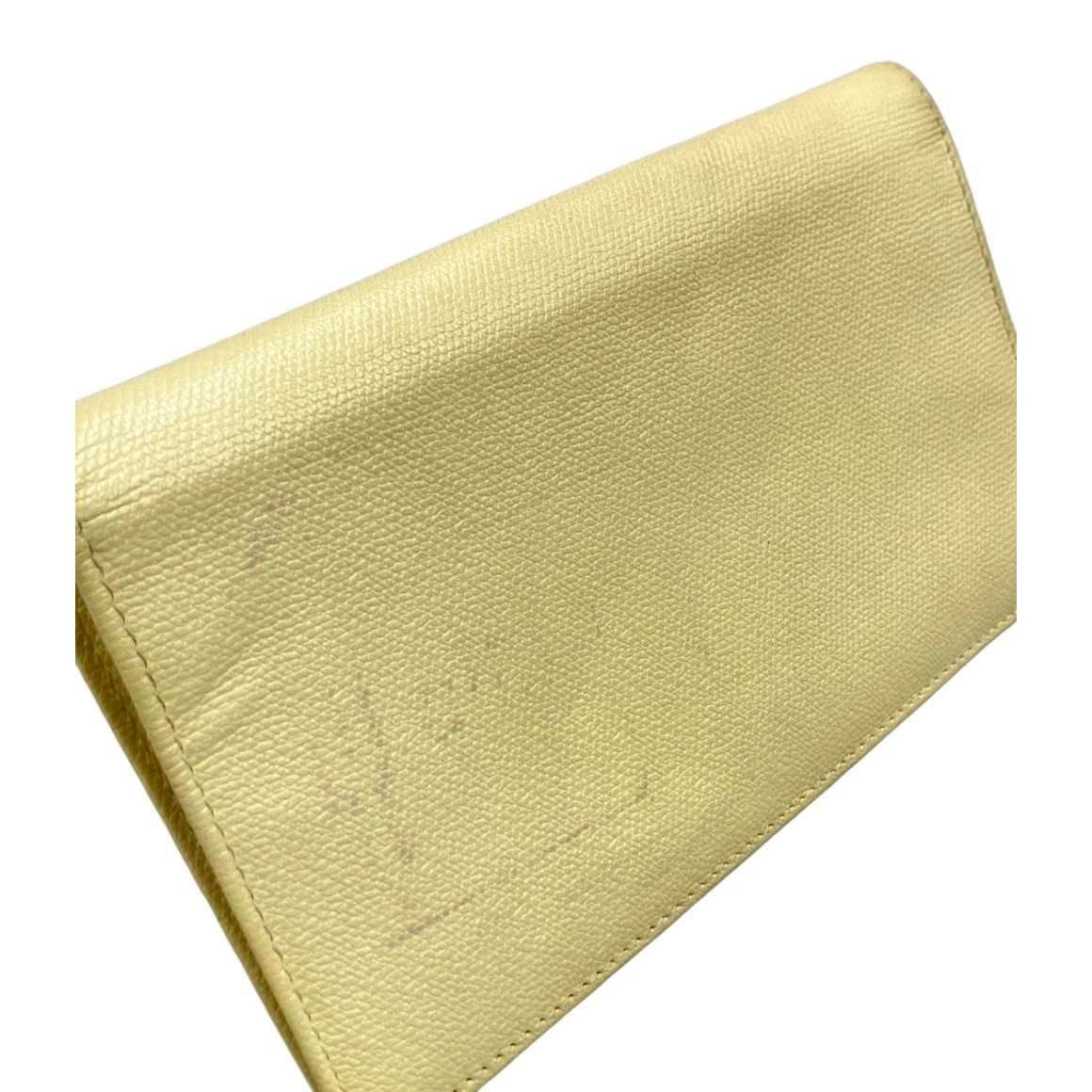 Chanel Wallet Gold Coco Button — view 6