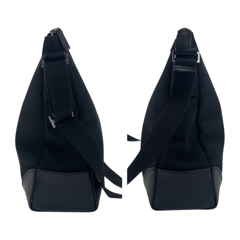 Gucci Black Silver Hardware Nylon/leather 110054 Crossbody Shoulder Bag