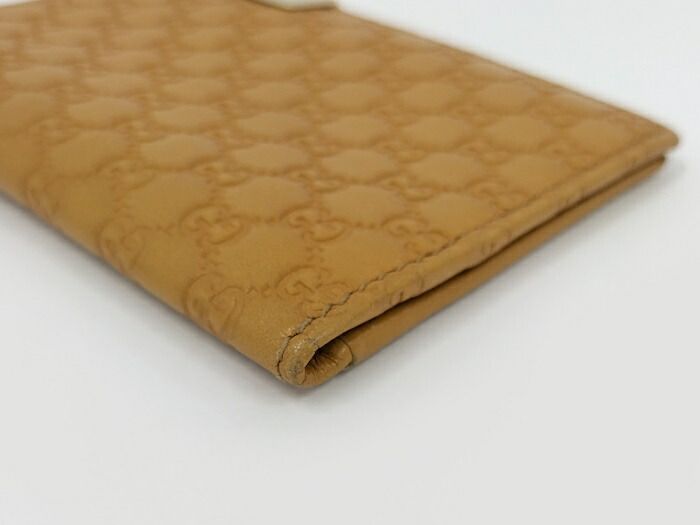 Gucci Passcase Leather Yellow