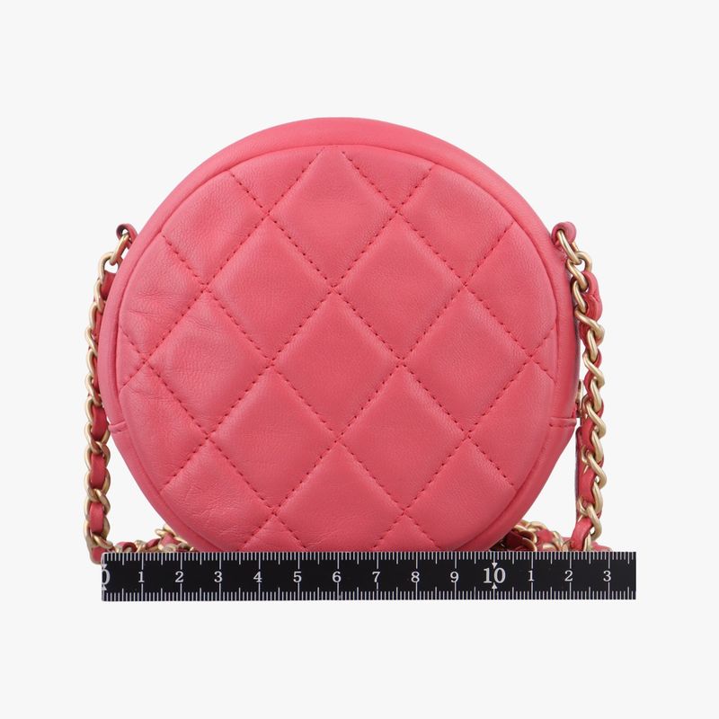CHANEL charm Round Pink Ramskin A8162026890476