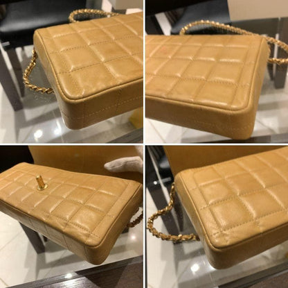 Chanel Matelasse Chocolate Bar Chain Shoulder Bag Beige
