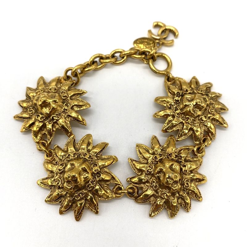 Chanel Lion Bracelet Vintage Gold Ladies