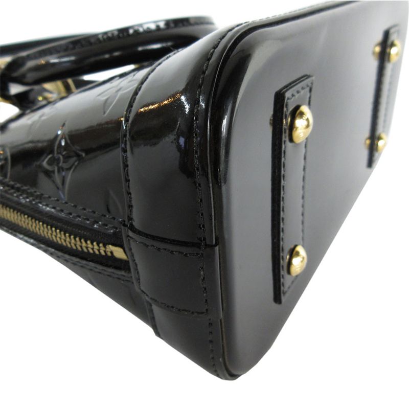 Louis Vuitton Crossbody Shoulder Bag Handbag Monogram Vernis Alma BB M90063