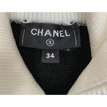 E-md516 Chanel Knitwear Coconage Collection Knit Top High Neck Black White 34