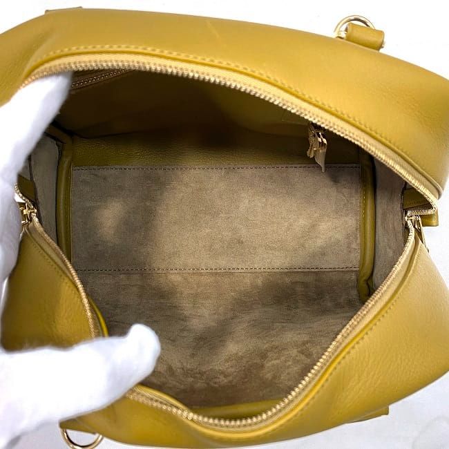 Loewe 2 Way Bag Amazona Zipper Key Shoulder 19