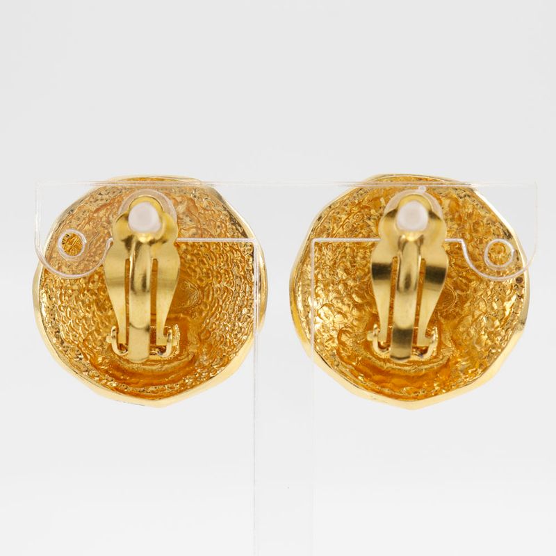 Chanel Coco Mark Vintage Gold Plated Ladies 23.2g Earring