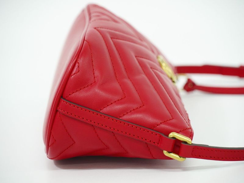 Authentic Gucci GG Marmont Shoulder Bag Leather Red 739166 Bag Pre-owned