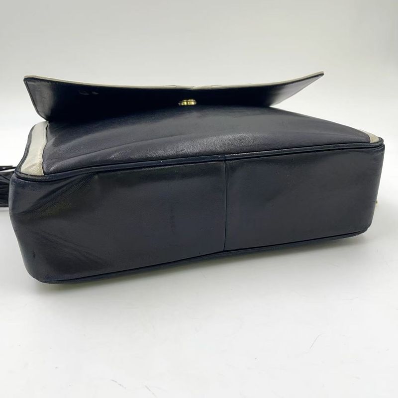 Chanel Coco Mark Serial No 2 Leather Black And White Chain Shoulder Bag Gold