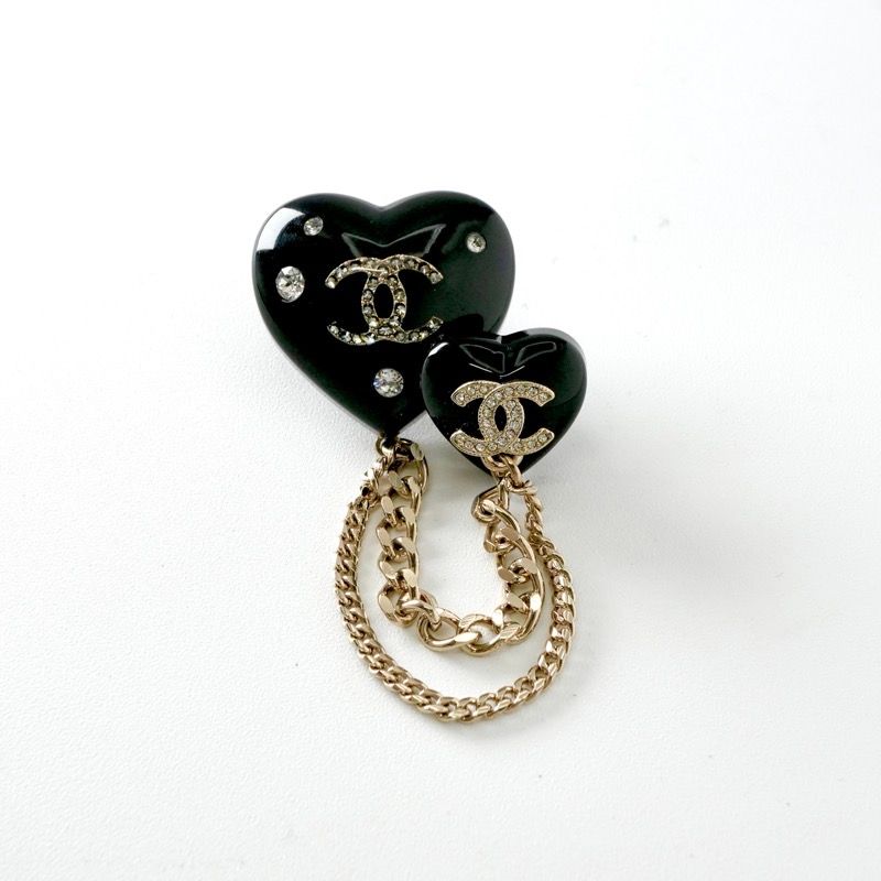 Chanel Brooch Corsage Black Gold Coco Mark Rhinestone Chain Heart