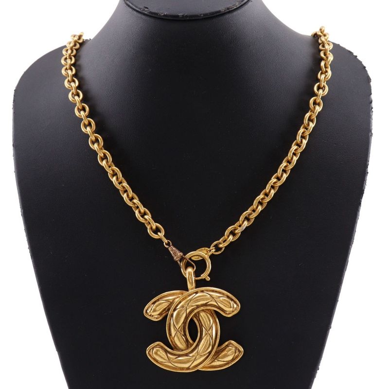 Chanel Coco Mark Vintage Matelasse Gold Plated Ladies 163.3g Necklace