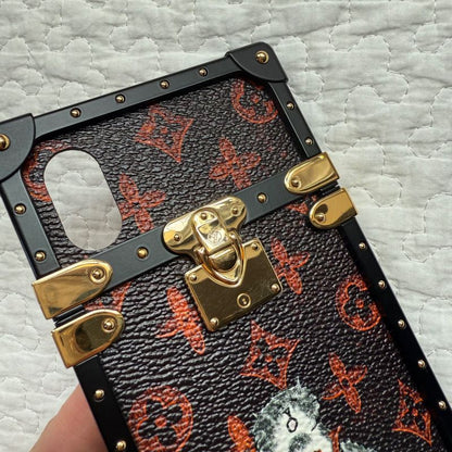 Louis Vuitton Monogram Catgram Iphonex XS Case Shoulder M63891