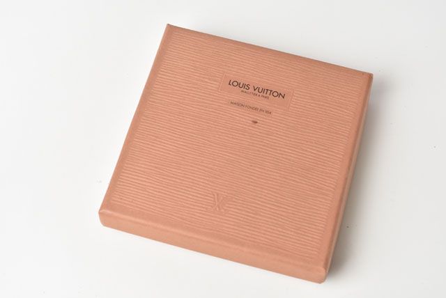 Louis Vuitton Wallet Epi Vintage Obsolete Foldable Wallet M63549