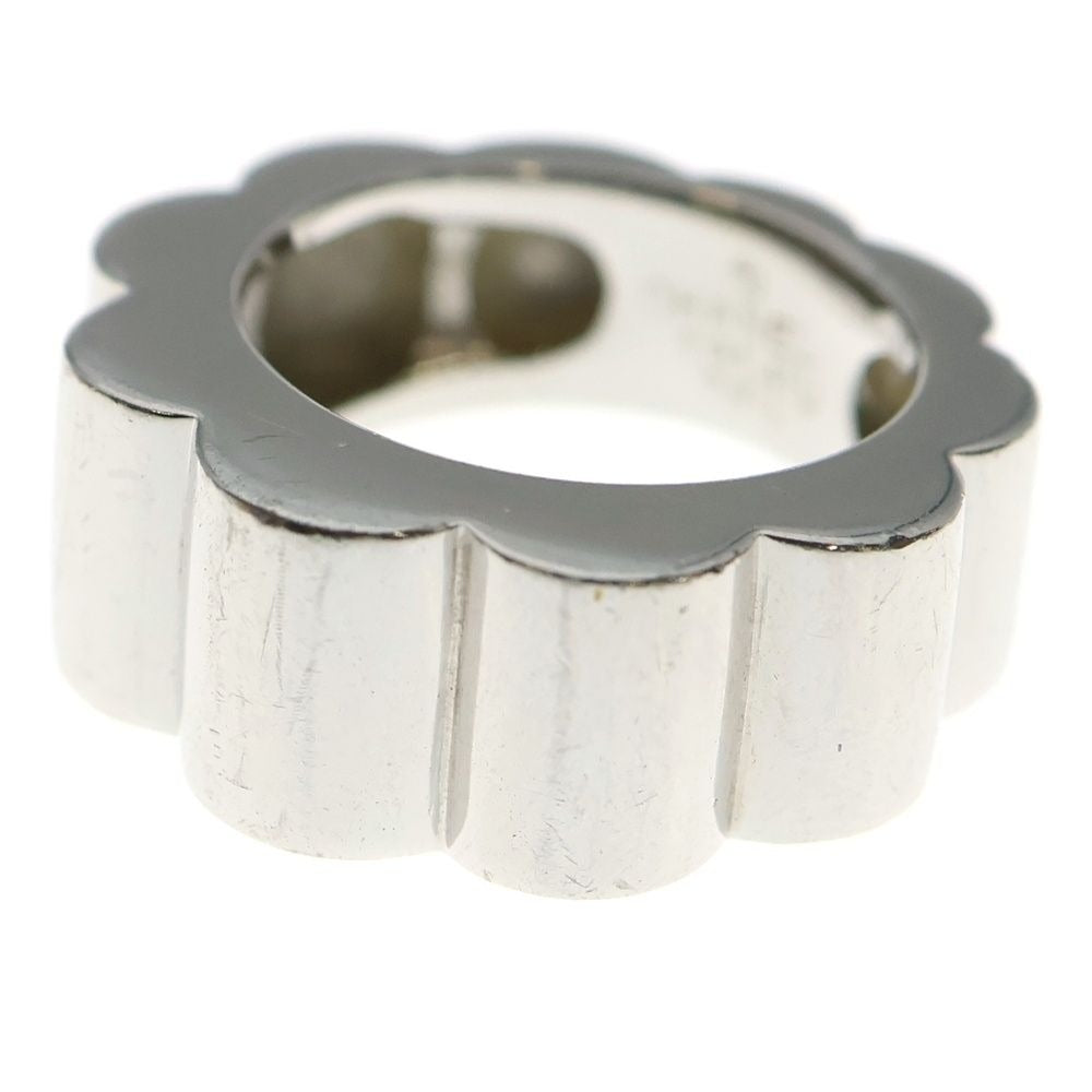 Chanel Profile de Camellia Ring White Gold