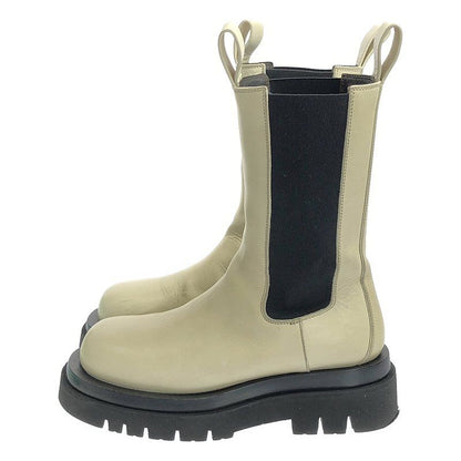 Bottega Veneta - Lug Boots Side Gore Leather Lug Boots - 37 - White Black -